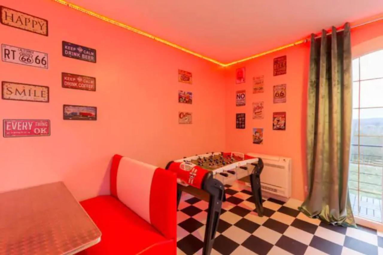 Suite Marilyn Monroe & Spa - 4P - Proche Disney Montry Buitenkant foto